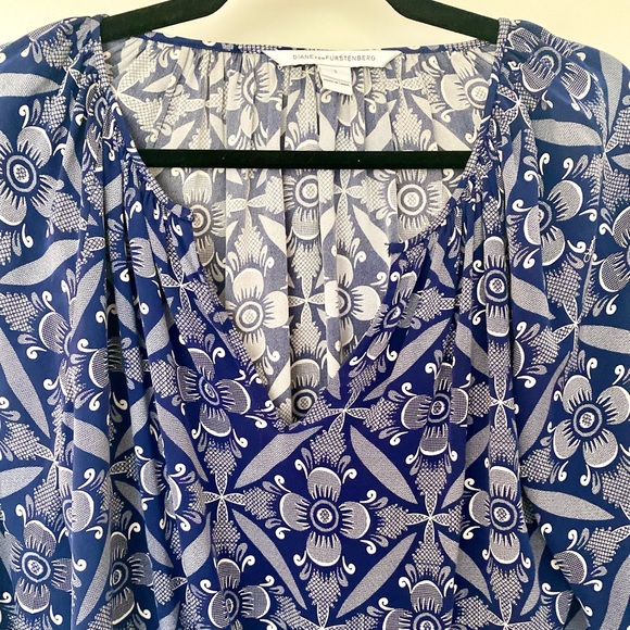 Diane Von Furstenberg Hathaway Silk Patterned Blouse - Picture 3 of 7